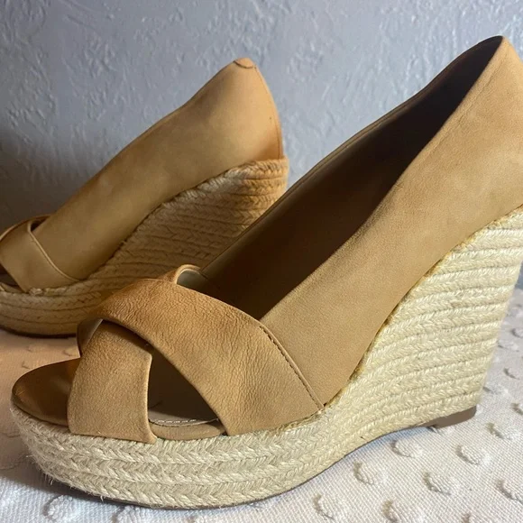 VINCE CAMUTO Womens Taryn Nubuck Jute Peeptoe Wedge - Picture 13 of 16